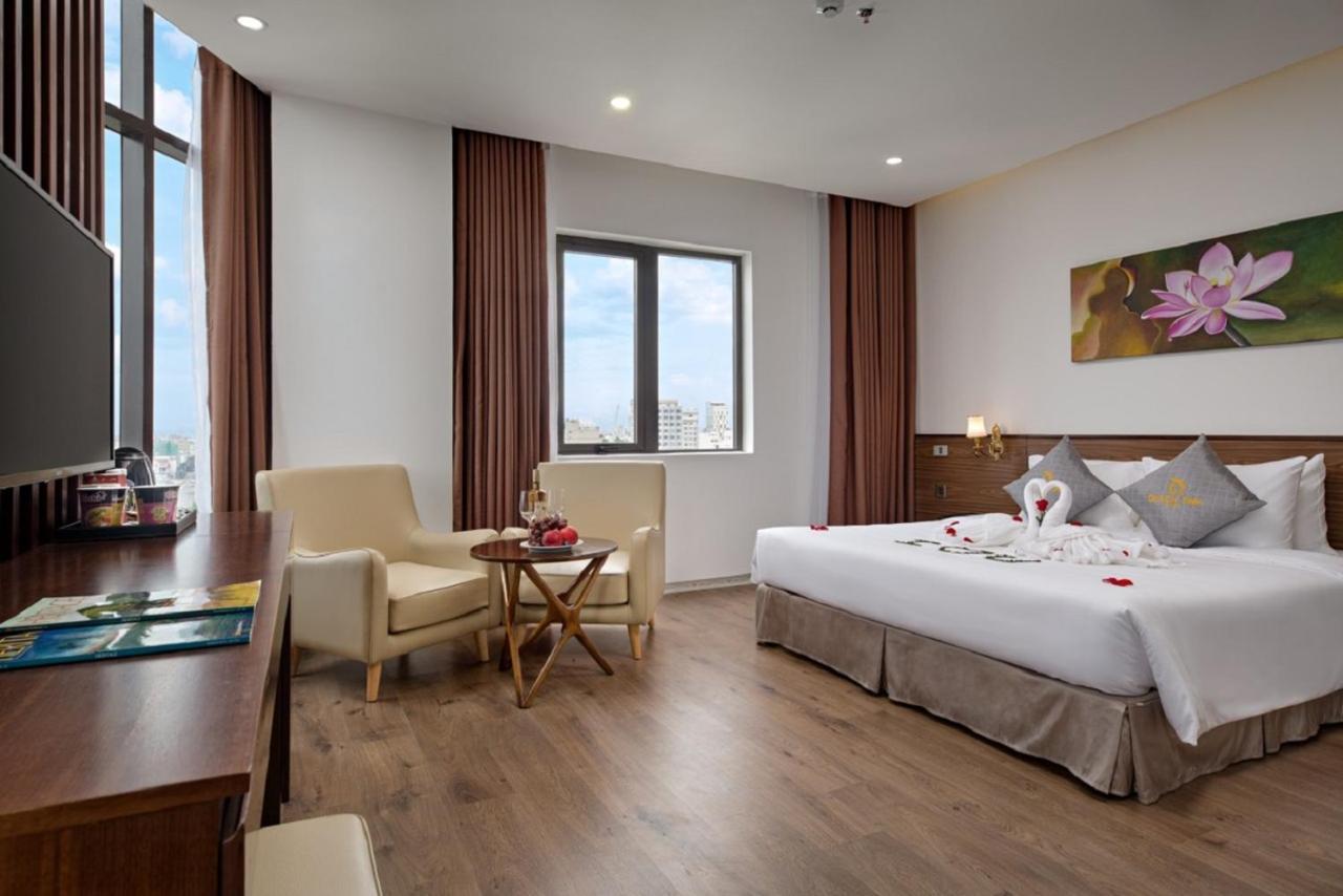 Diamond Beach Hotel Da Nang Exterior photo