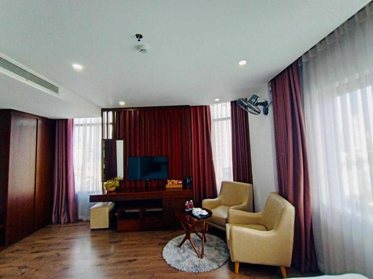 Diamond Beach Hotel Da Nang Exterior photo